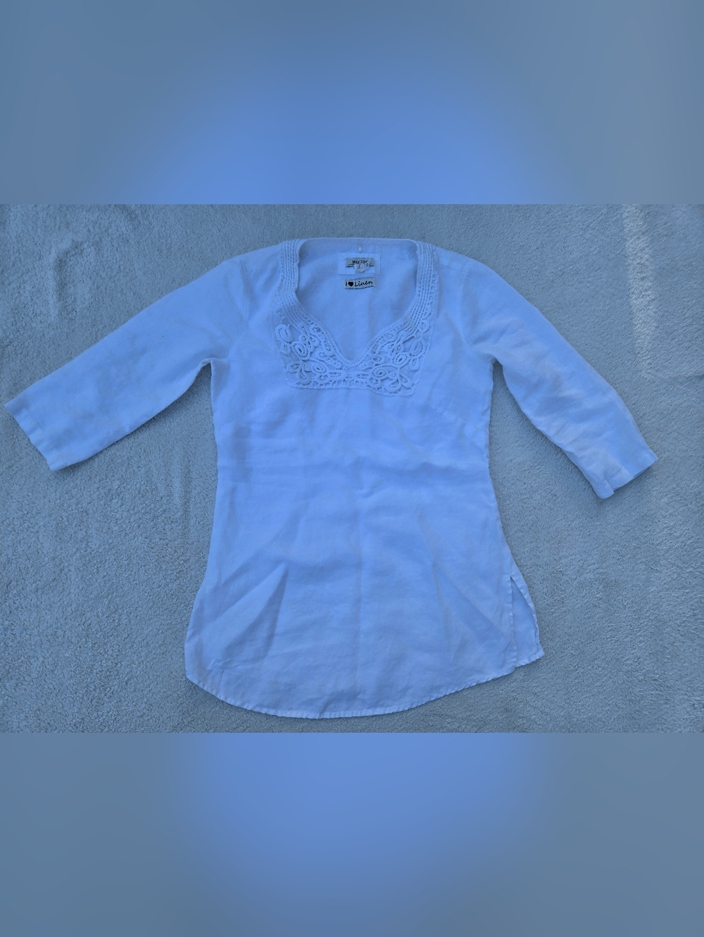 Malvin 100% Linen White Embroidered Flowy V-Neck Tunic Top Sz M